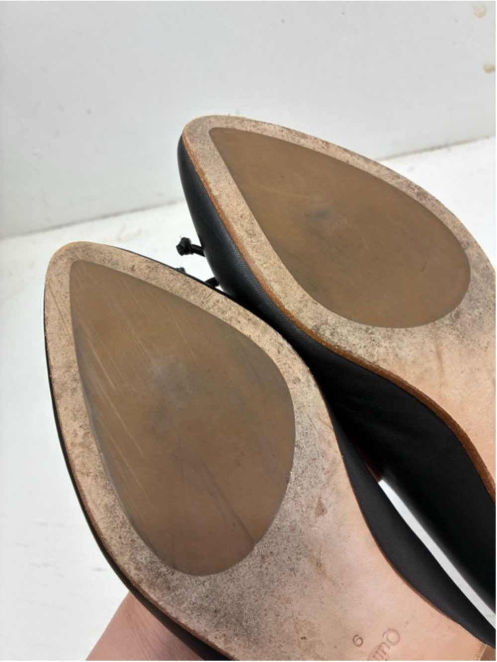 Quince Italian Leather Pointed Bow Flat in Black Size 9 - Picture 6 of 8